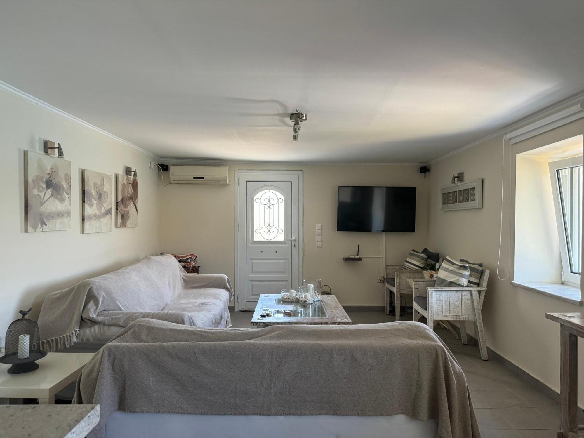 Kasteli Apartment Poros Town
